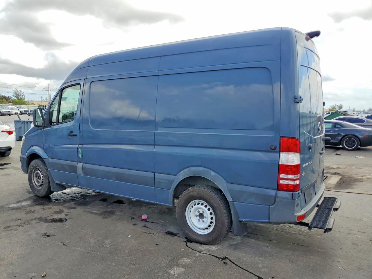 Mercedes-Benz Sprinter 2500