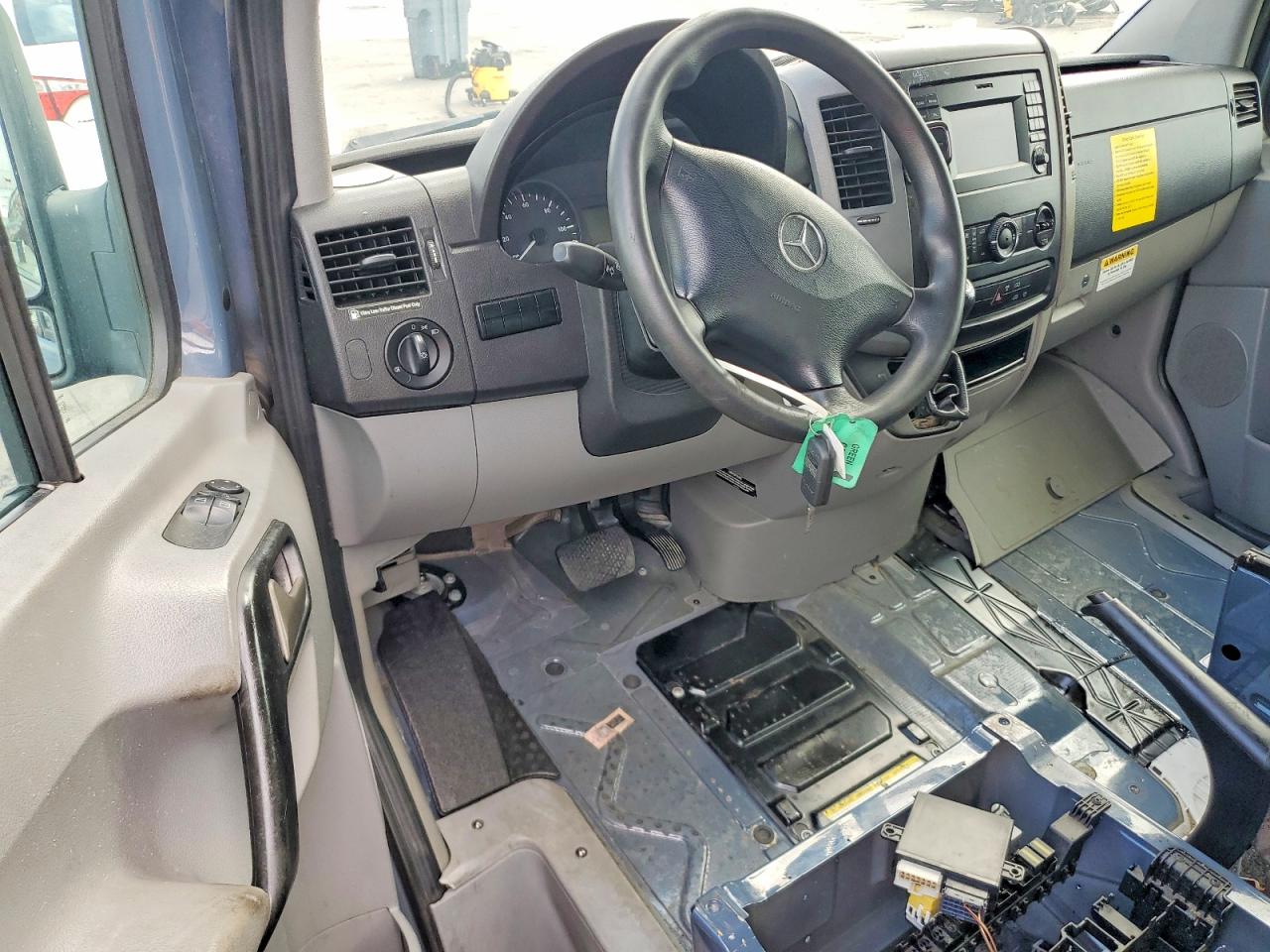 Mercedes-Benz Sprinter 2500