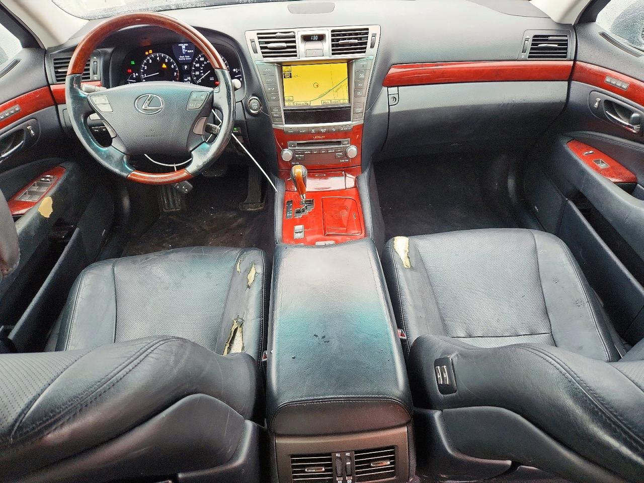 Lexus LS 460