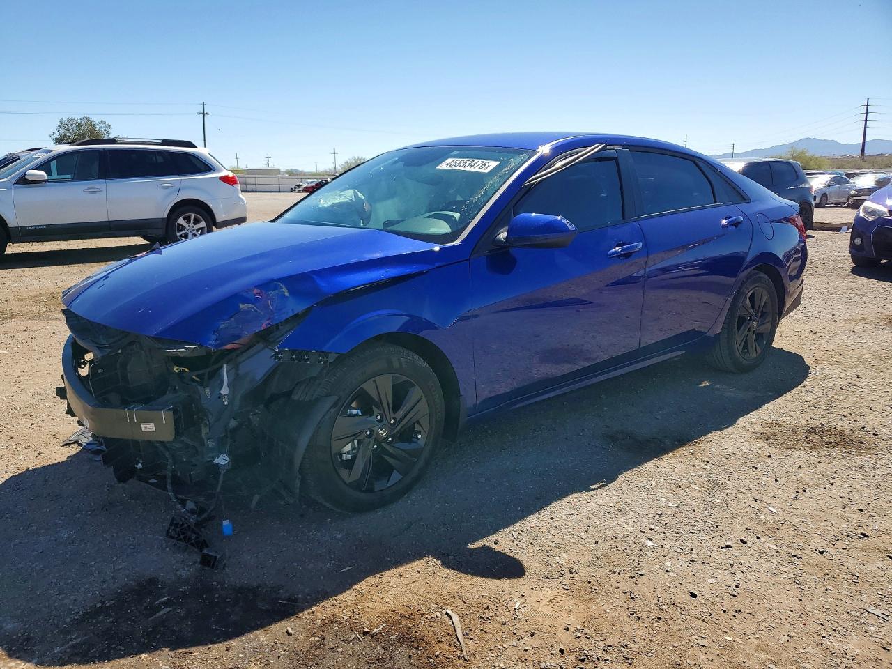 Salvage Hyundai ELANTRA Image