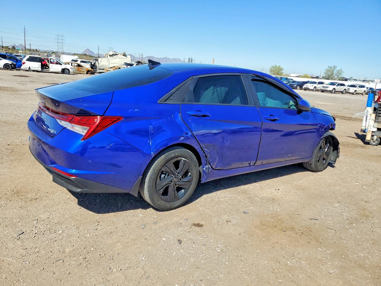 Hyundai ELANTRA Blue