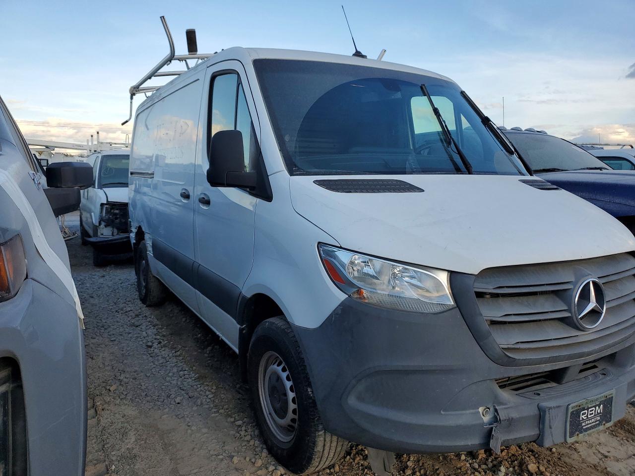 Mercedes-Benz Sprinter 2500
