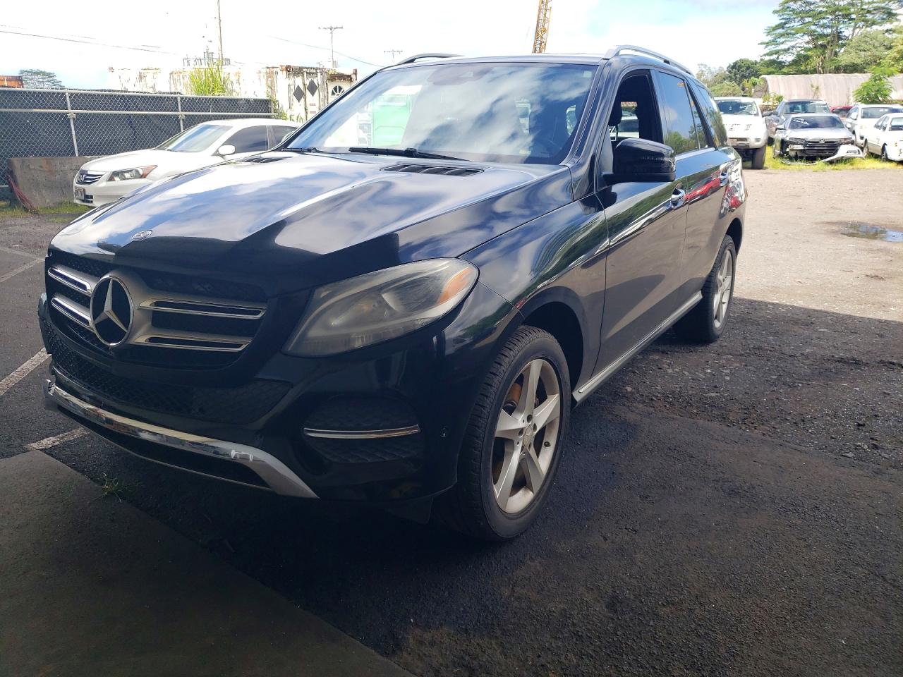 Salvage Mercedes-Benz GLE Image