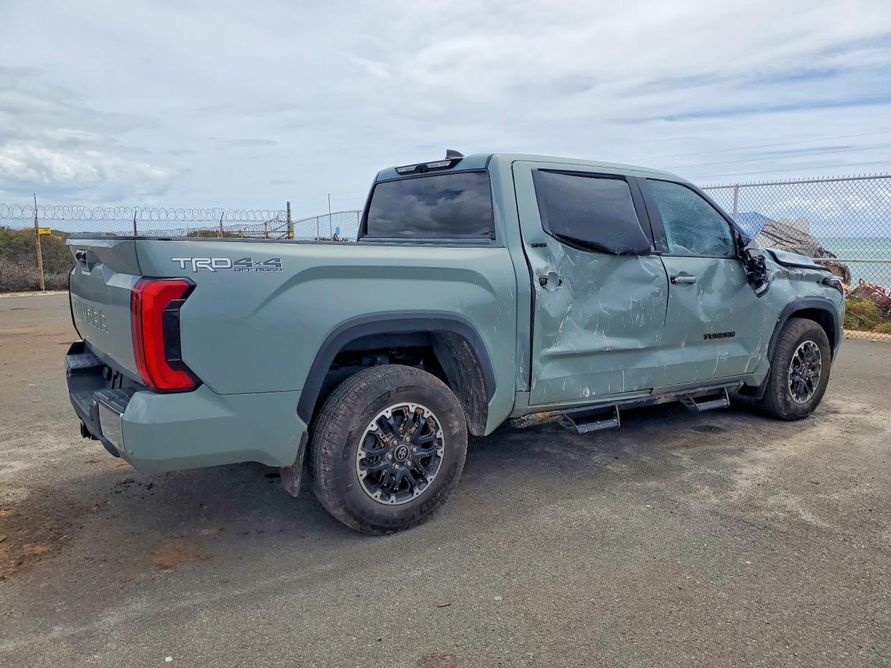 Toyota Tundra Sr5