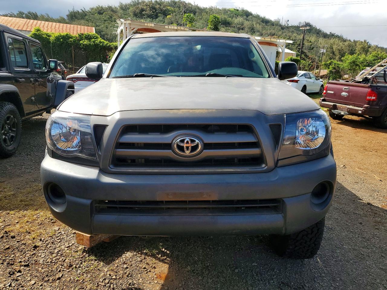 Toyota Tacoma Base
