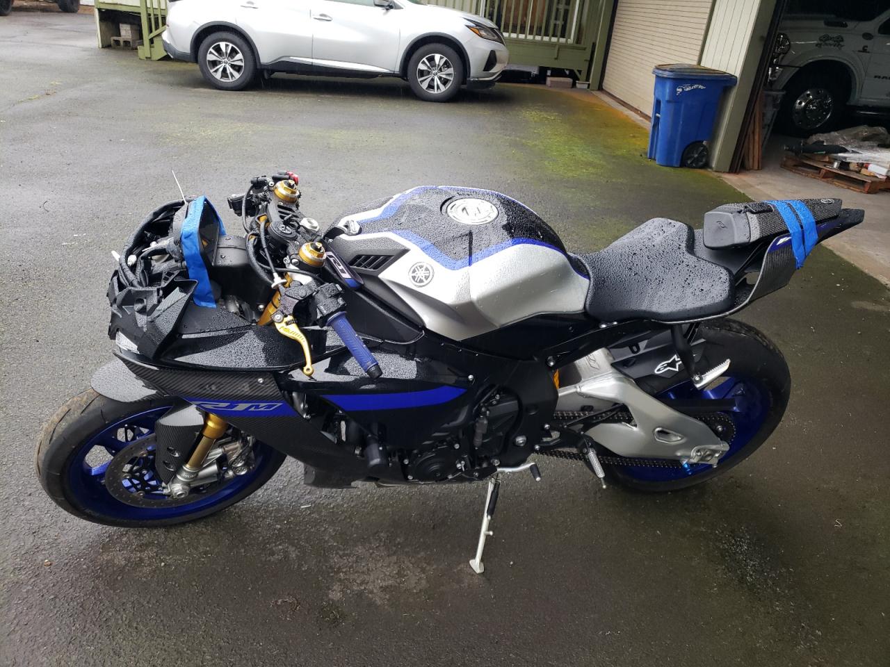 Yamaha Yzfr1m