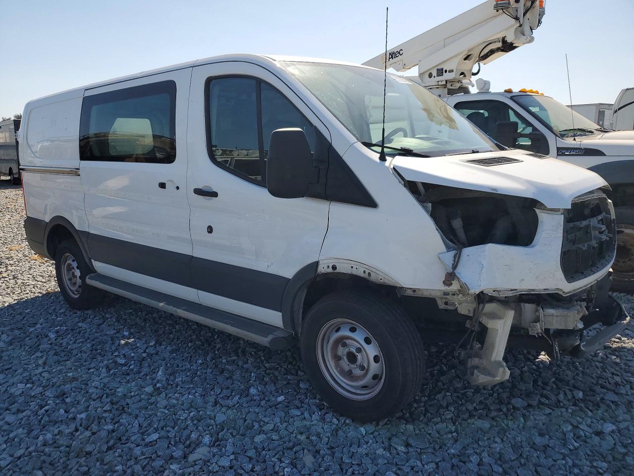 Ford Transit T-250