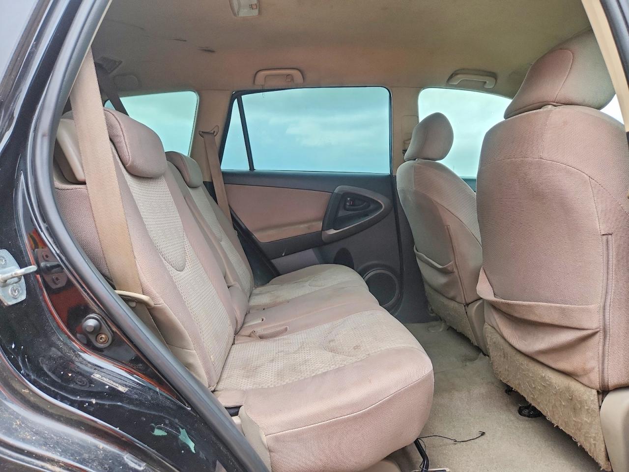 Toyota RAV4 Base