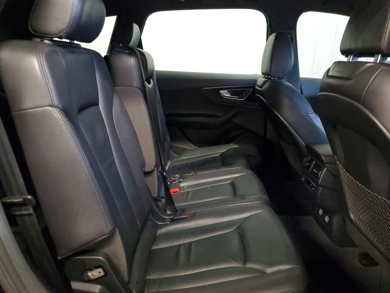 Audi Q7 Premium Plus