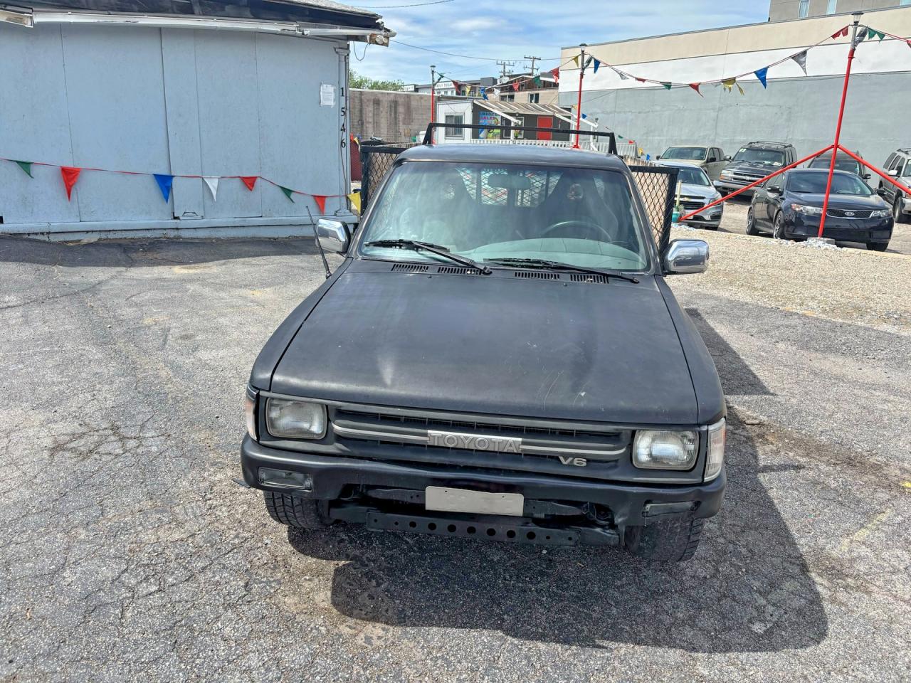 Toyota Pickup 1 Ton Long Bed Dlx