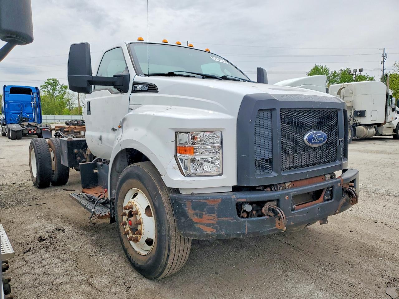 Ford F-650 Super Duty