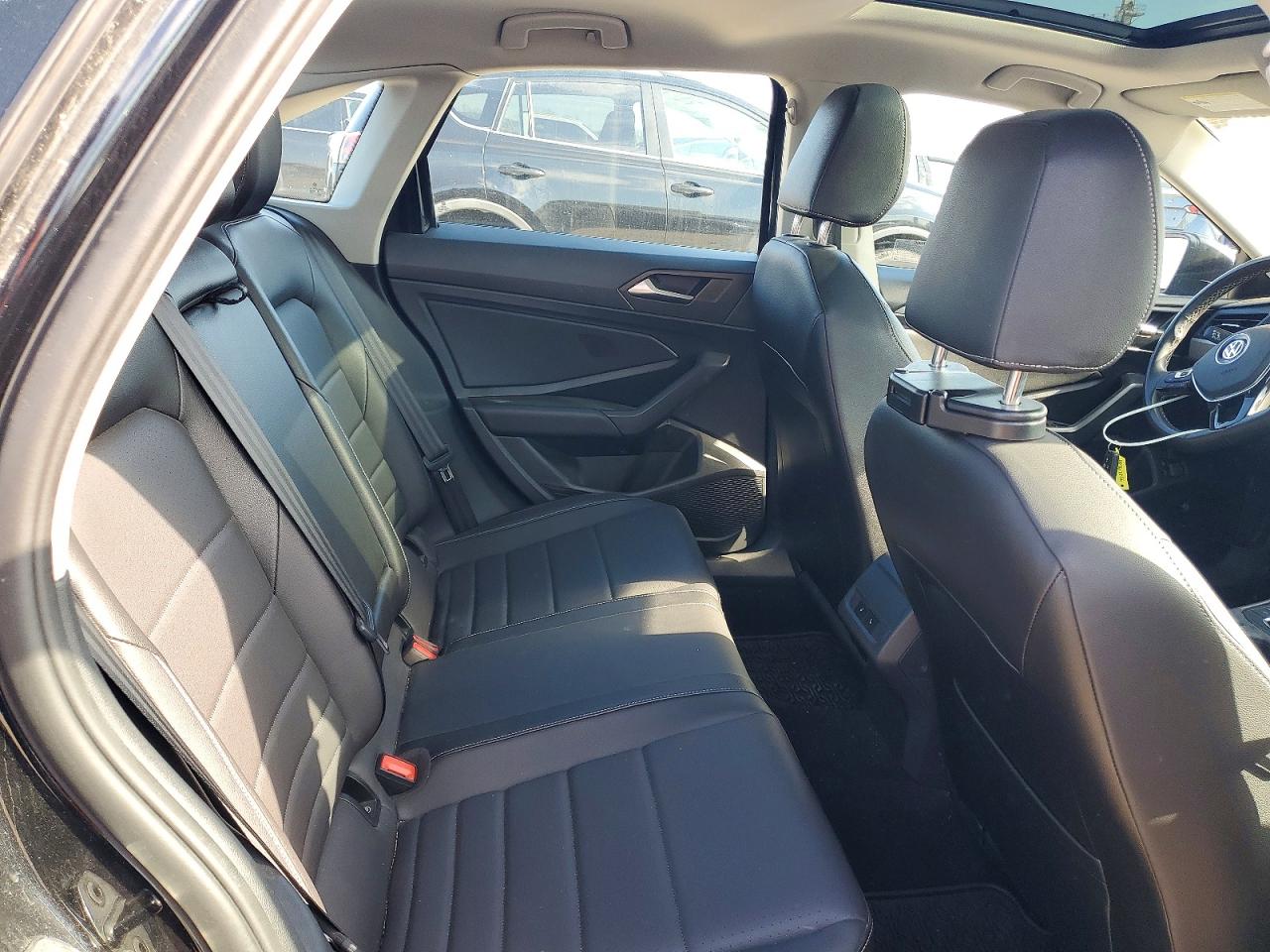 Volkswagen Jetta S