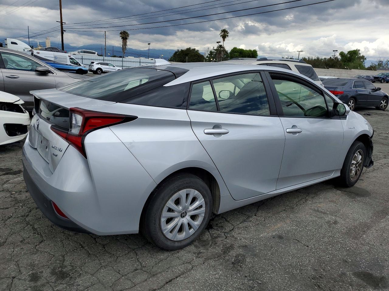 Toyota Prius L Eco