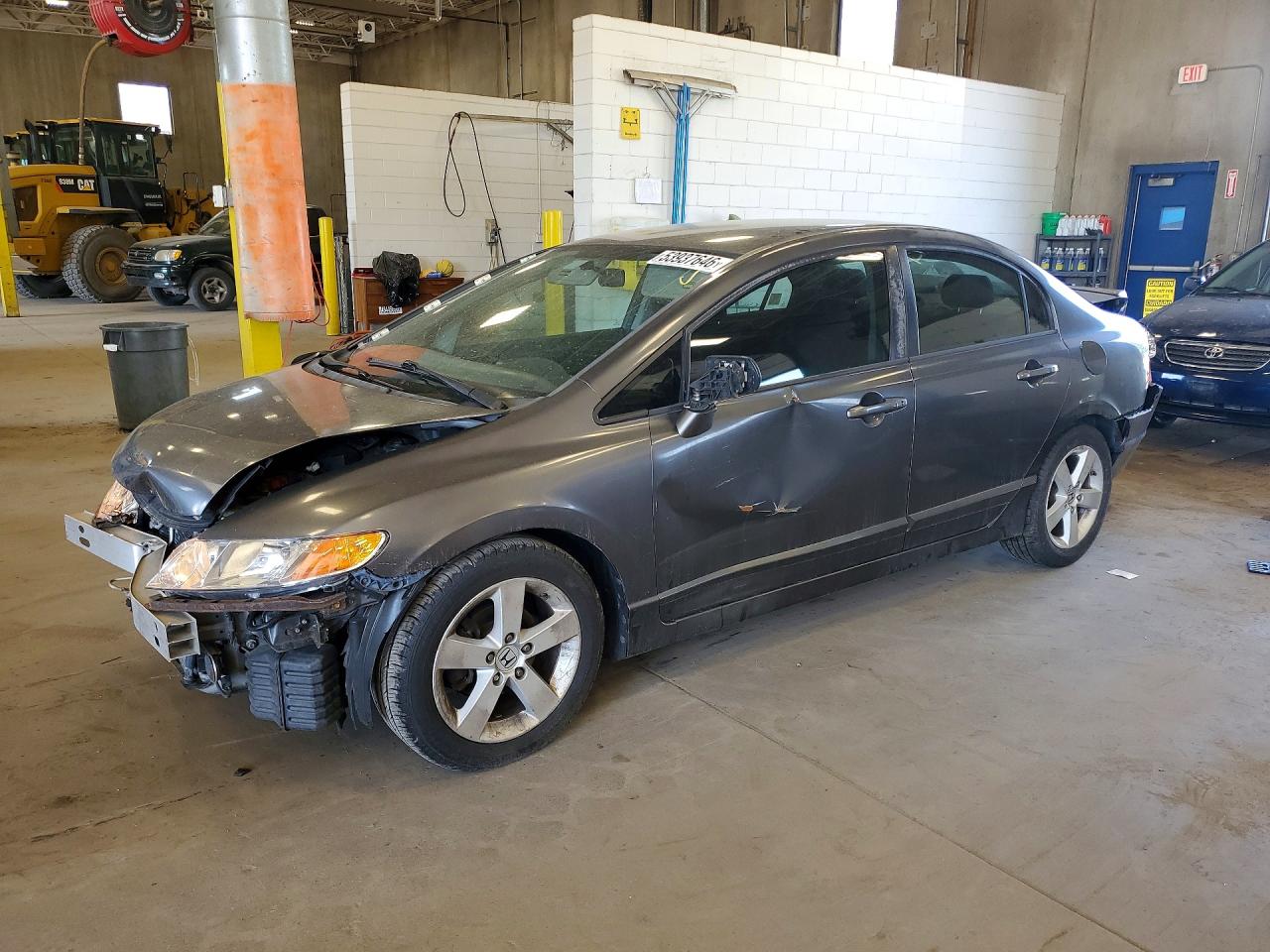 Salvage Honda Civic Image