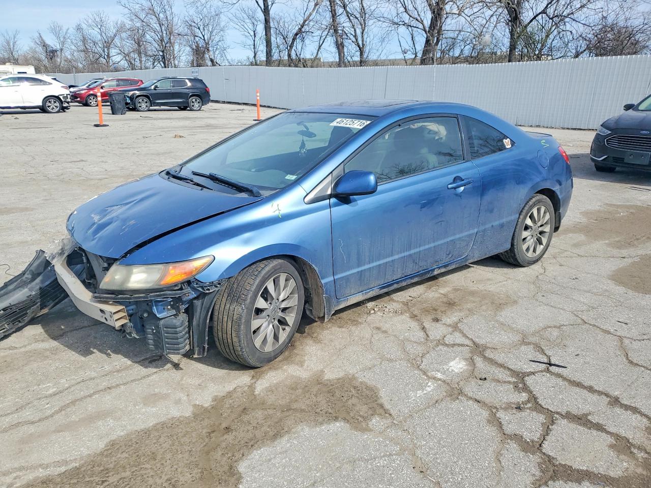Salvage Honda Civic Image