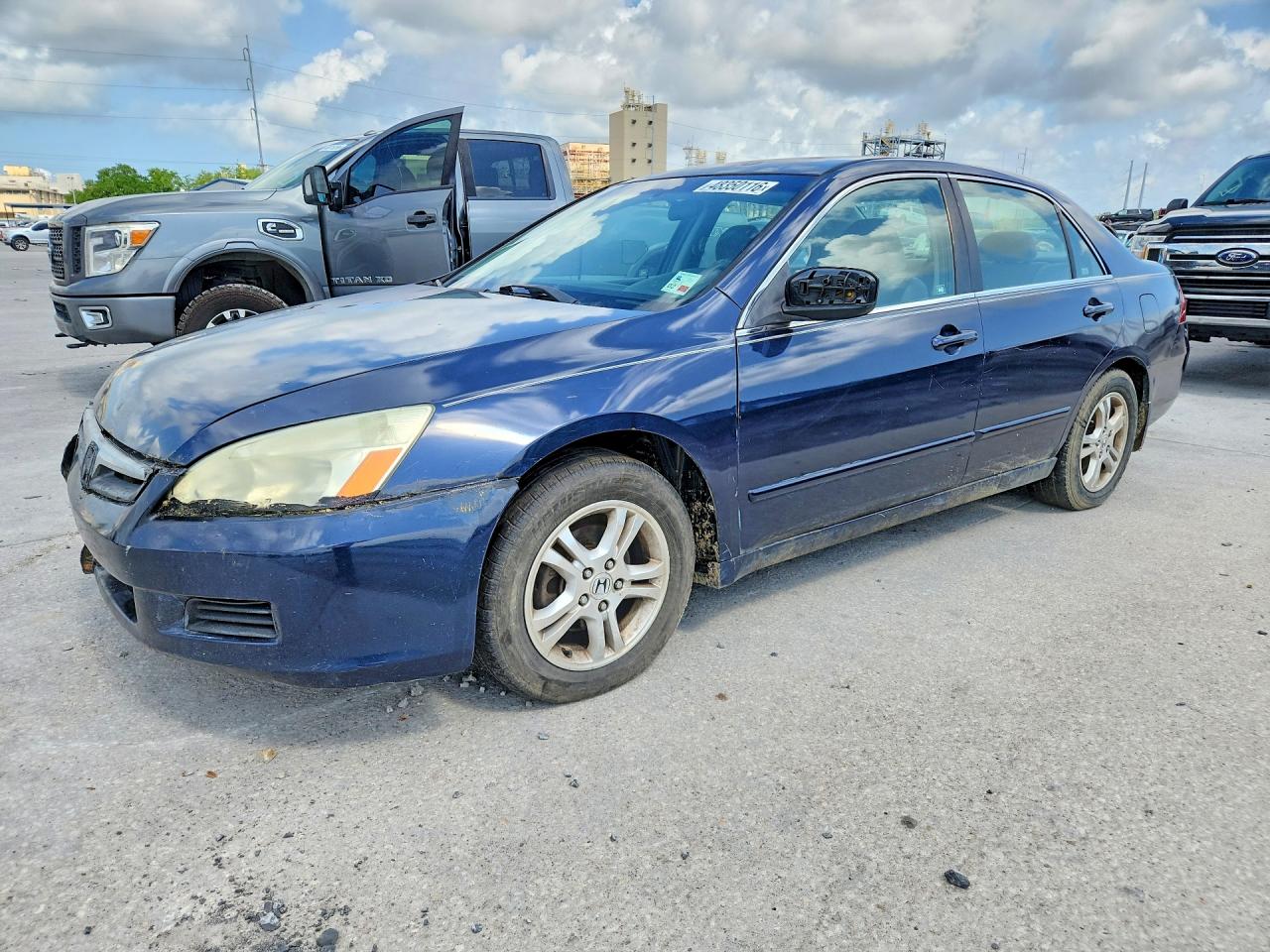 Salvage Honda Accord Image
