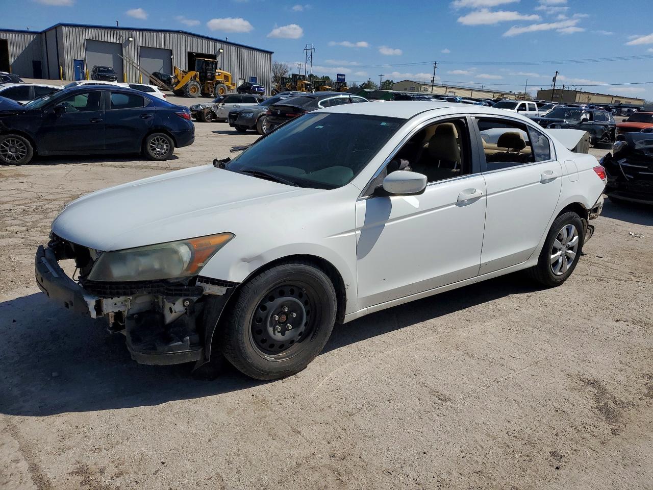 Salvage Honda Accord Image