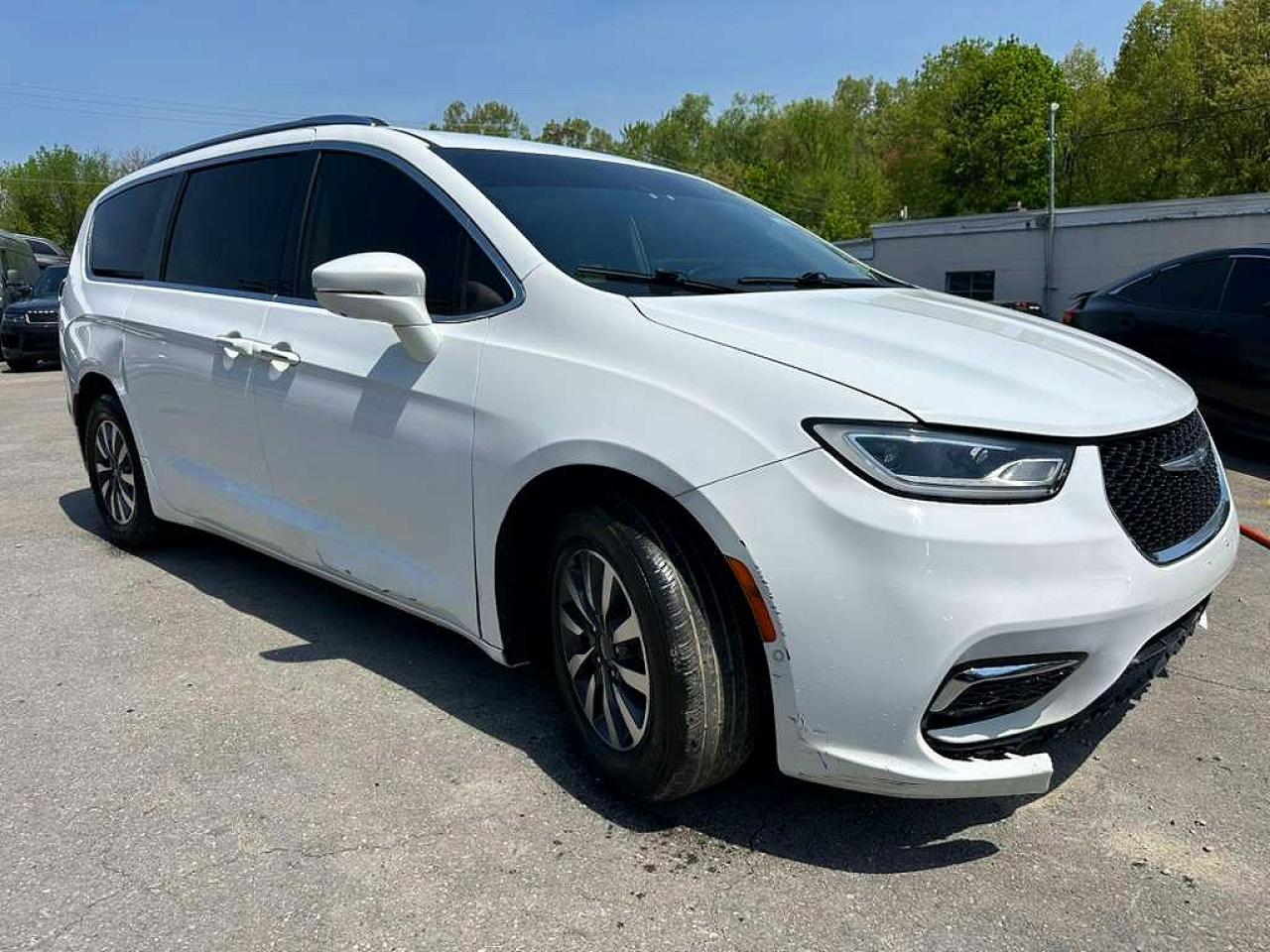 Chrysler Pacifica Hybrid Touring L