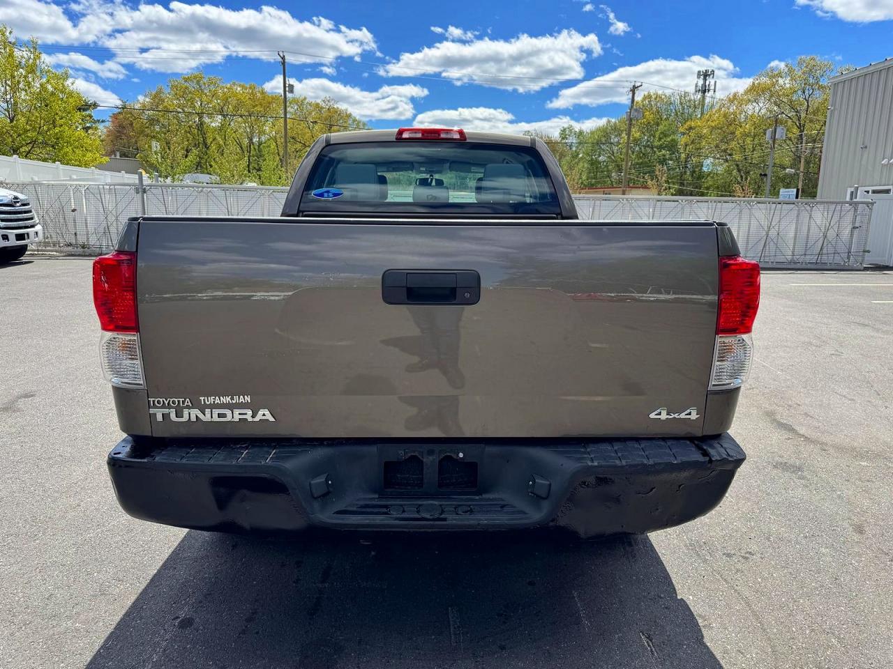 Toyota Tundra Double Cab Sr5