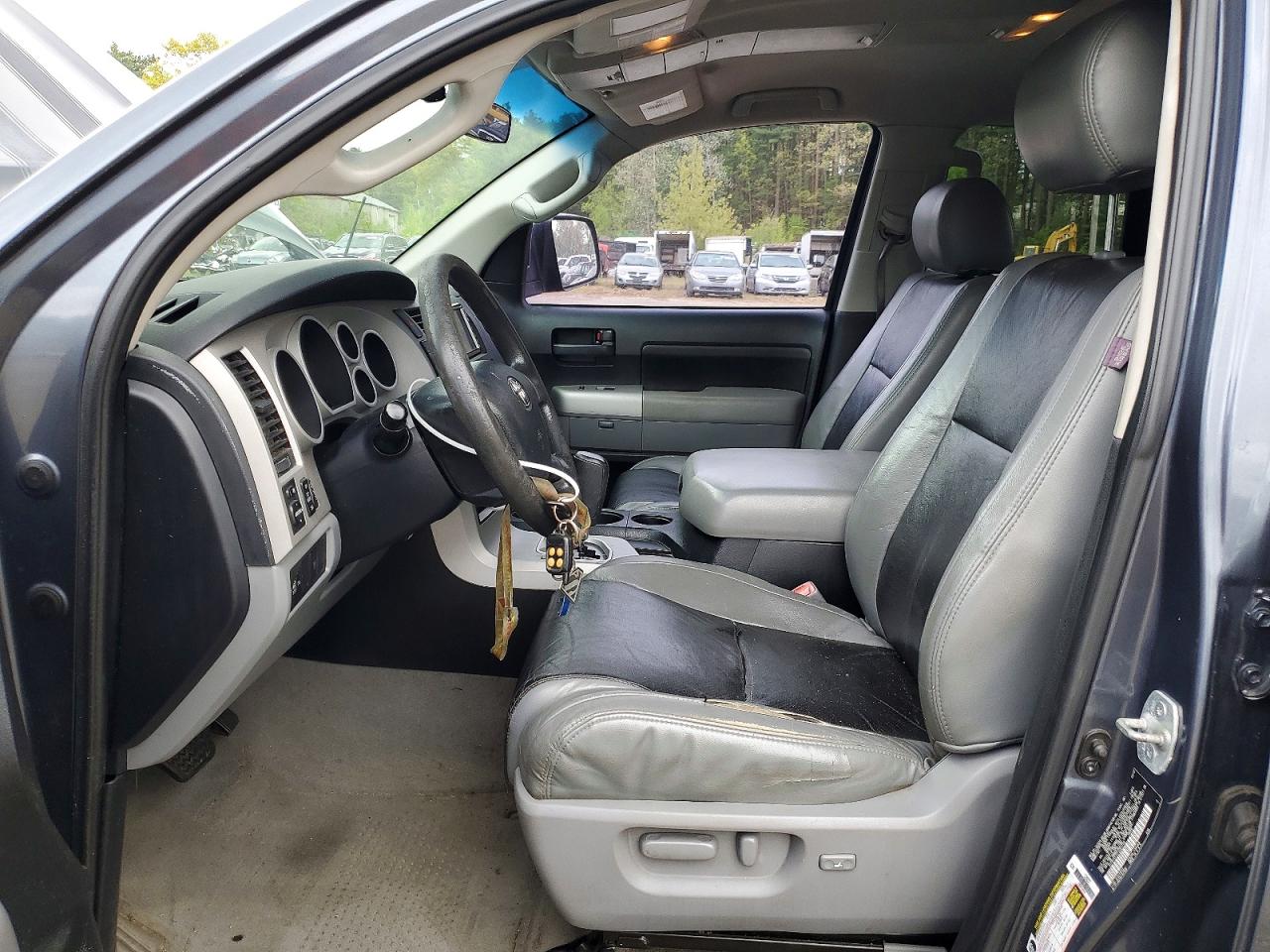 Toyota Tundra Double Cab Sr5