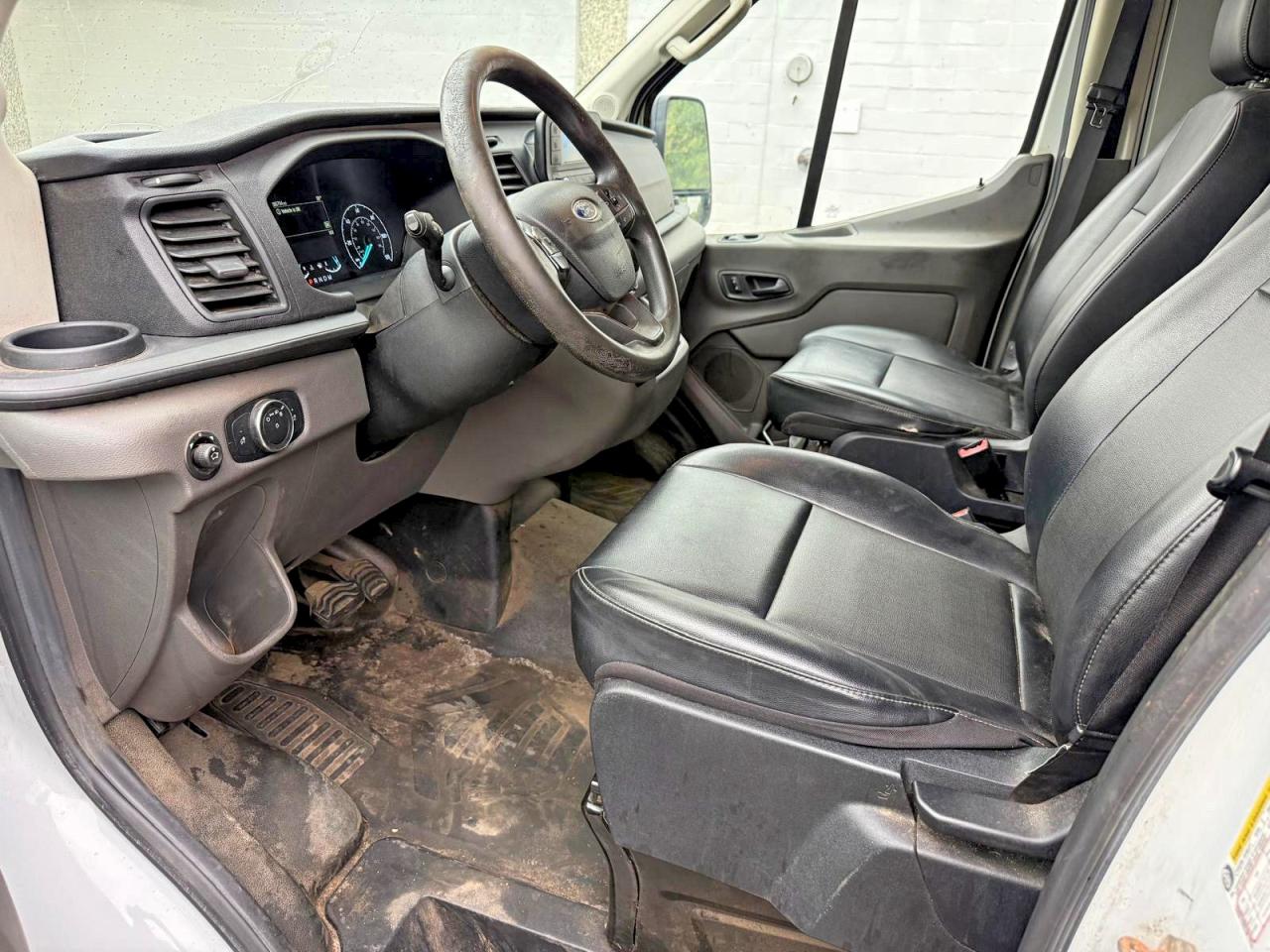 Ford Transit T-250