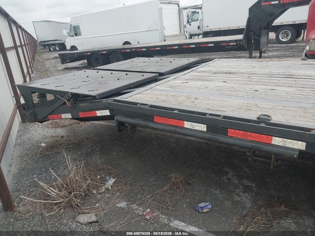 Rawmaxx Trailer