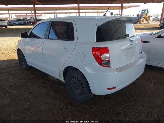 Scion xD