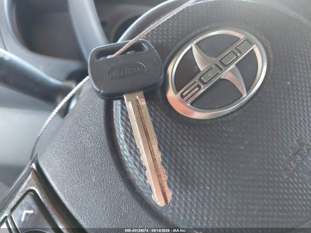 Scion xD