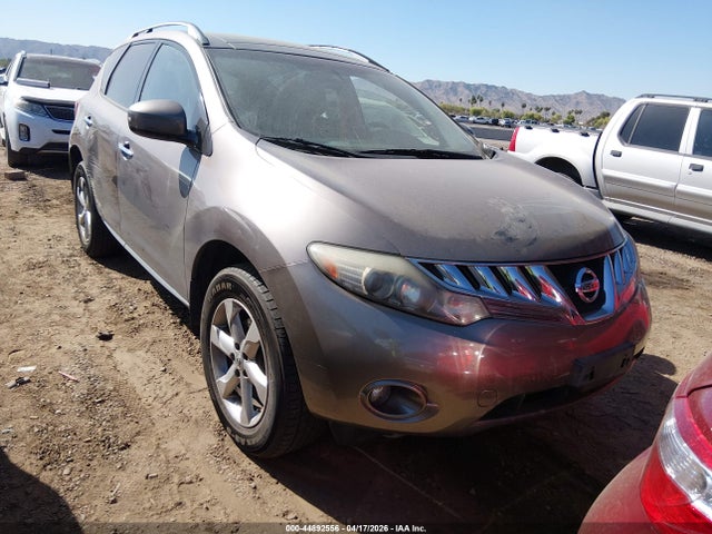 Salvage Nissan Murano Image