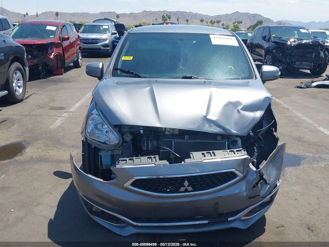 Mitsubishi Mirage Se