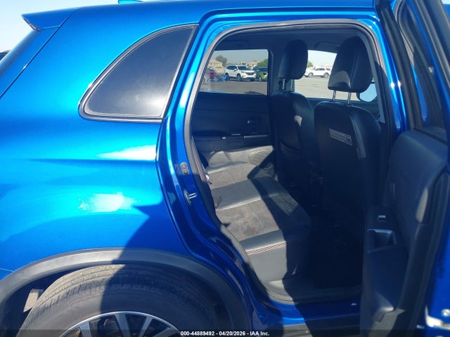 Mitsubishi Outlander 2.4 Se
