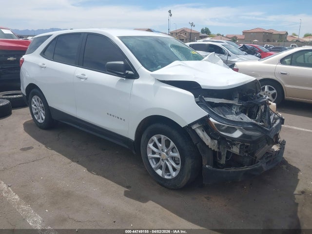 Salvage Chevrolet Equinox Image
