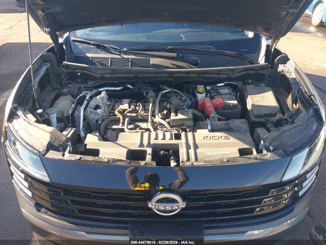 Nissan Kicks S Fwd