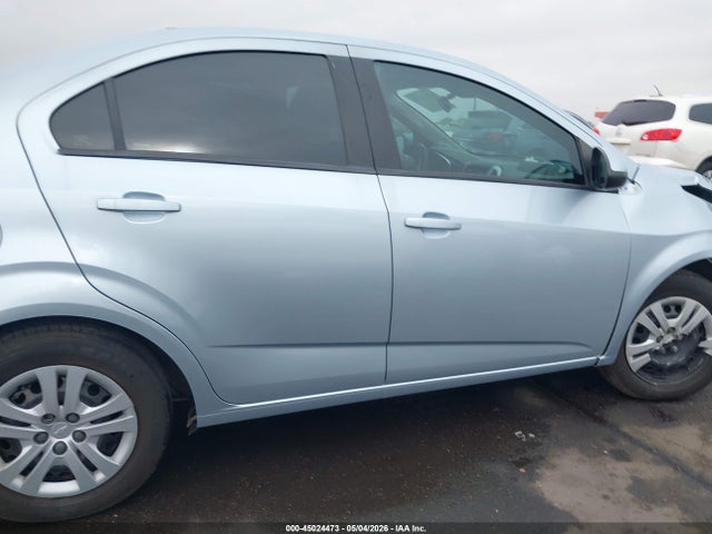 Chevrolet Sonic Ls Auto