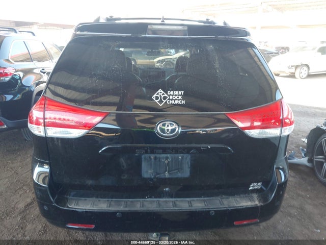 Toyota Sienna Xle