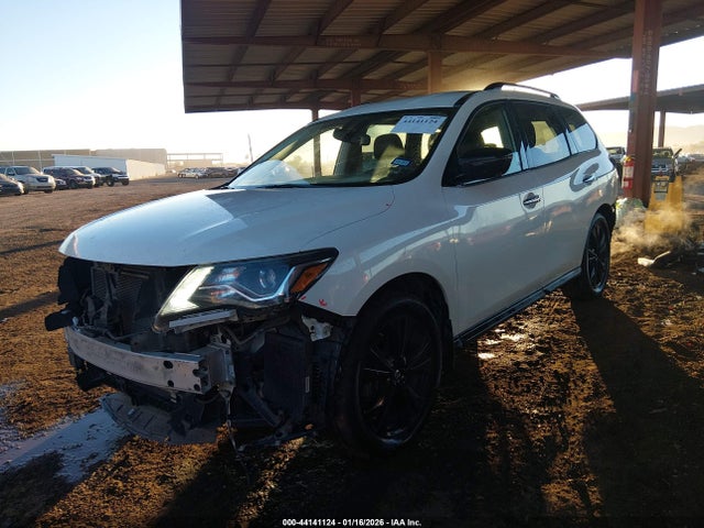 Nissan Pathfinder Sl