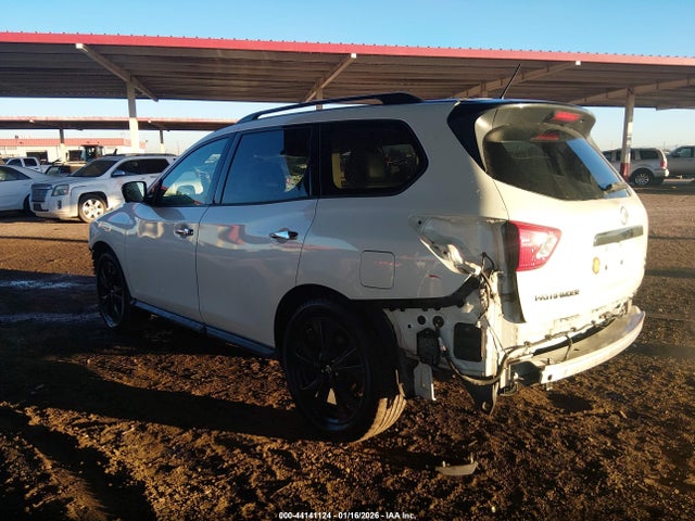Nissan Pathfinder Sl