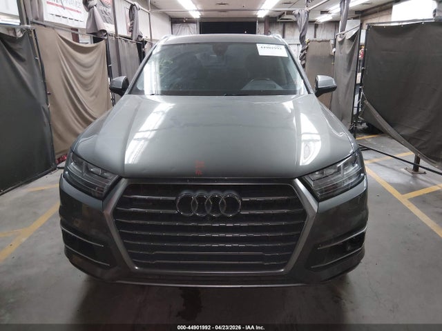 Audi Q7 3.0t Premium