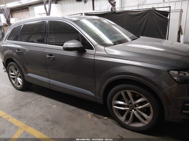 Audi Q7 3.0t Premium