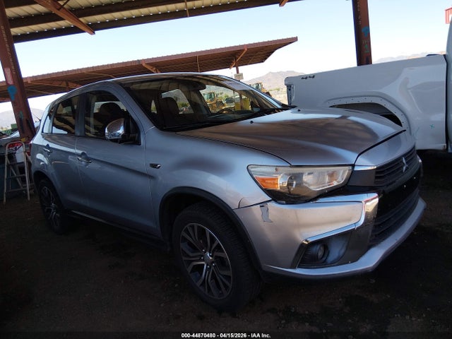 Mitsubishi Outlander 2.0 Le