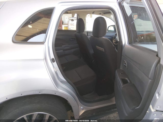 Mitsubishi Outlander 2.0 Le