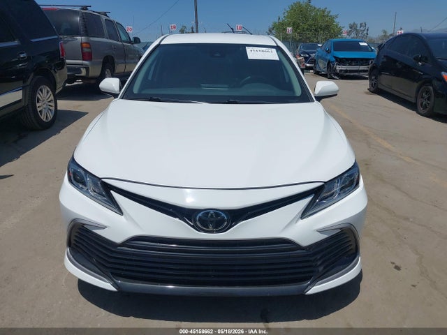 Toyota Camry Le