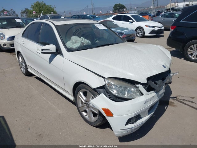 Salvage Mercedes-Benz C-Class Image