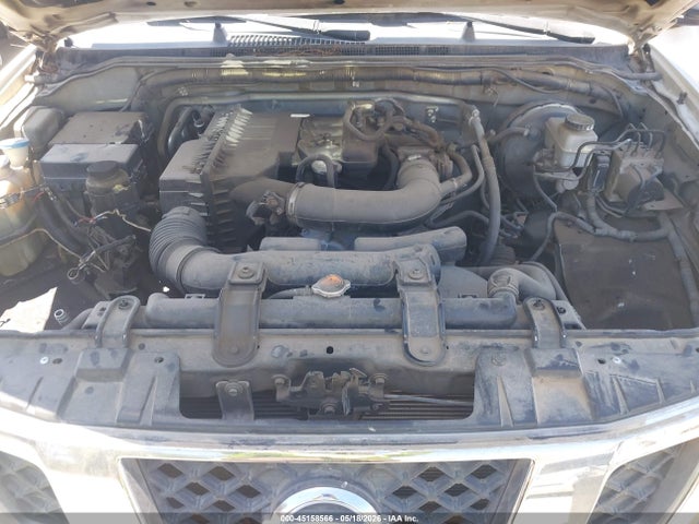 Nissan Frontier S