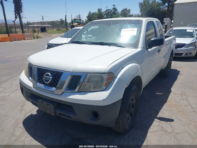 Nissan Frontier S