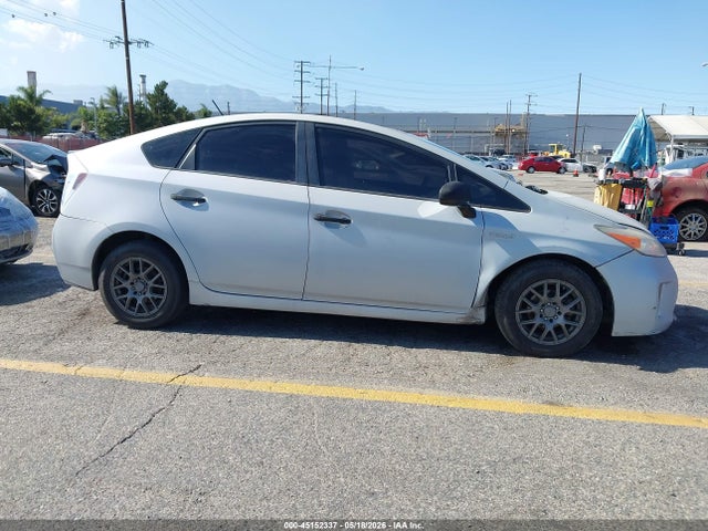 Toyota Prius Three