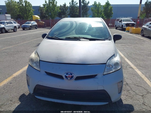 Toyota Prius Three
