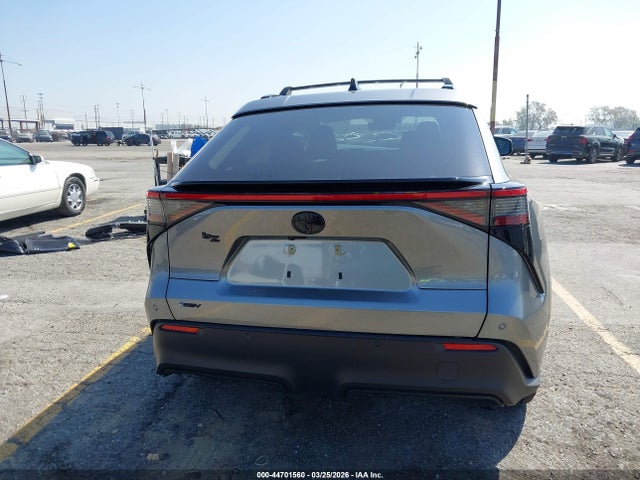 Toyota Bz Xle Plus