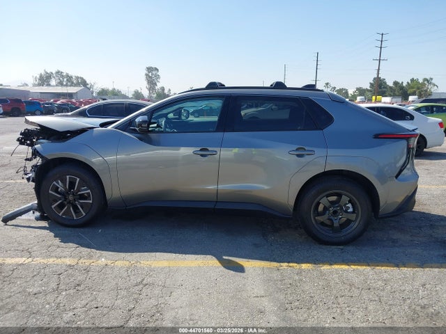 Toyota Bz Xle Plus