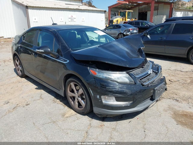 Salvage Chevrolet Volt Image